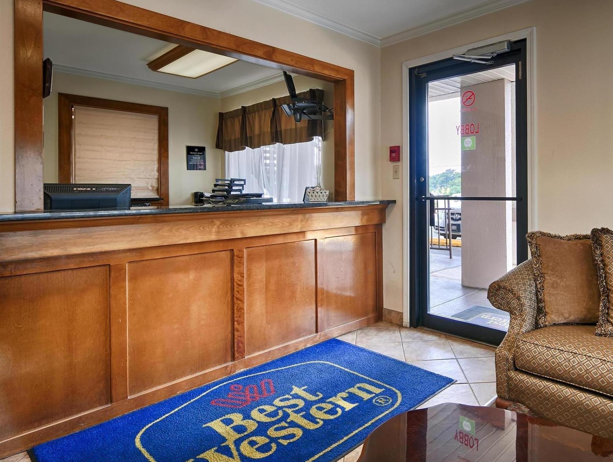 Best Western - Mckenzie Exteriér fotografie